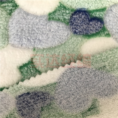 288F剪花压花法兰绒家居服面料优质法兰绒保暖面料款式设计定做